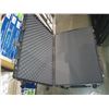Image 2 : PELICAN 1730 CUSTOMIZABLE FOAM ROLLING CASE