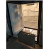 Image 2 : STAINLESS STEEL MAYTAG FRIDGE/FREEZER