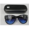Image 2 : PAIR OF COACH SUNGLASSES WITH CASE