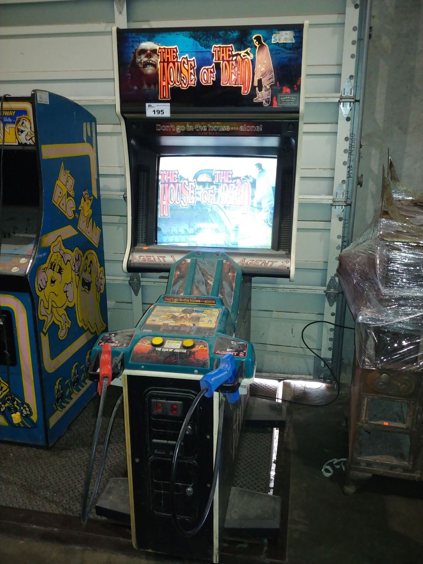 HOUSE OF THE DEAD ARCADE MACHINE (SEGA) Able Auctions