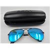 Image 2 : PAIR OF RAYBAN CHILD'S AVIATOR SUNGLASSES