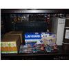 Image 2 : SHELF INCLUDING STEEL COIL, PIPE COVERS, TEA, FOLDERS, BAGS AND MORE