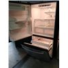 Image 2 : 33" WIDE LG STAINLESS STEEL FRIDGE / FREEZER