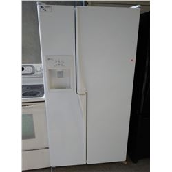 3' WHITE MAYTAG FRIDGE/FREEZER WITH WATER AND ICE