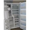 Image 2 : 3' WHITE MAYTAG FRIDGE/FREEZER WITH WATER AND ICE