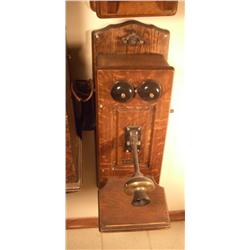 Monarch Telephone Mfg Co.  Wood Wall Te