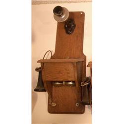 Kellog  Fiddleback Wood Wall Telephone