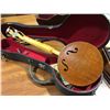 Image 2 : VINTAGE UKULELE WITH HARD-SHELL CARRYING CASE