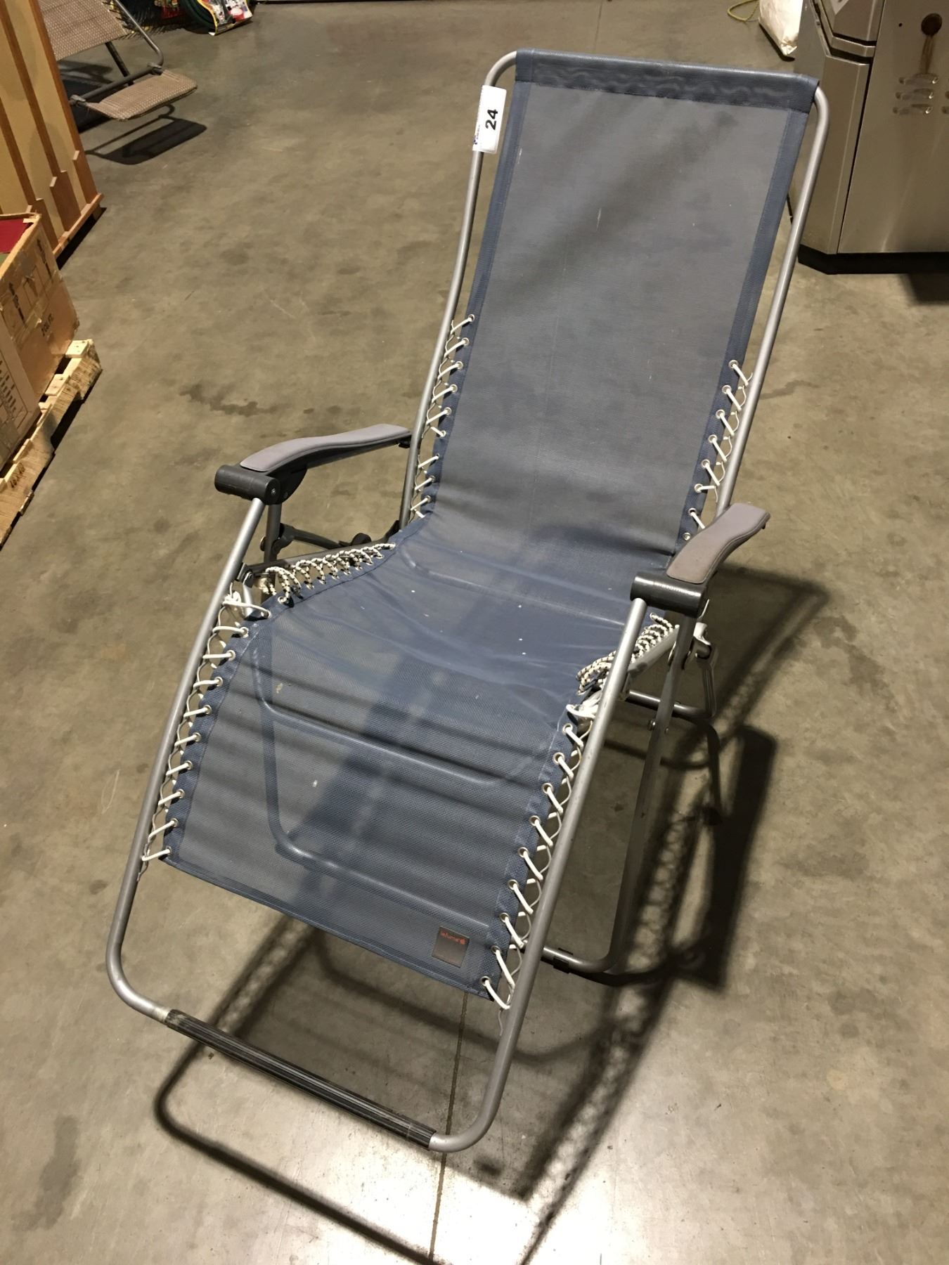 LAFUMA ZERO GRAVITY OUTDOOR LOUNGE CHAIR - Able Auctions