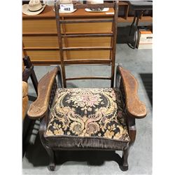 OAK MORRIS CHAIR - MISSING ORIGINAL BACKREST BAR