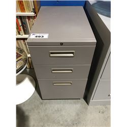 LIGHT BEIGE 3 DRAWER METAL FILING CABINET