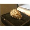 Image 4 : GENTS 10K YELLOW GOLD RING CONTAINING 5 DIAMONDS - APPRAISED VALUE $4140.00 (0.41CTS DIAMONDS, 7.2