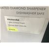 Image 2 : KITCHENAID CLASSIC FORGED CUTLERY SET & JOSEPH INDEX 100 CHOP BOARD SET