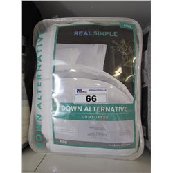 REAL SIMPLE KING SIZE DOWN ALTERNATIVE COMFORTER