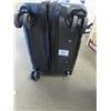 Image 2 : HEYS PARA-LITE LIGHTWEIGHT SPINNER LUGGAGE (3 PC NESTED SET - MISSING WHEEL)