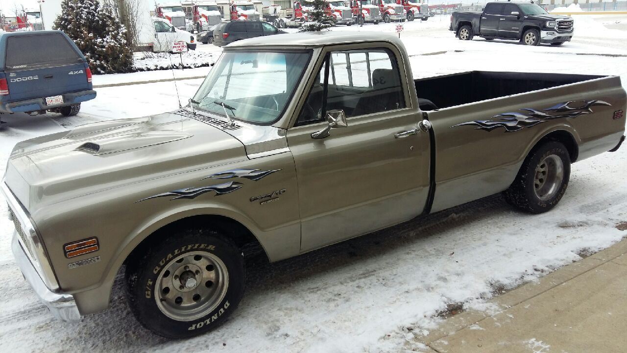 1972 Chevrolet C10 Custom Pickup