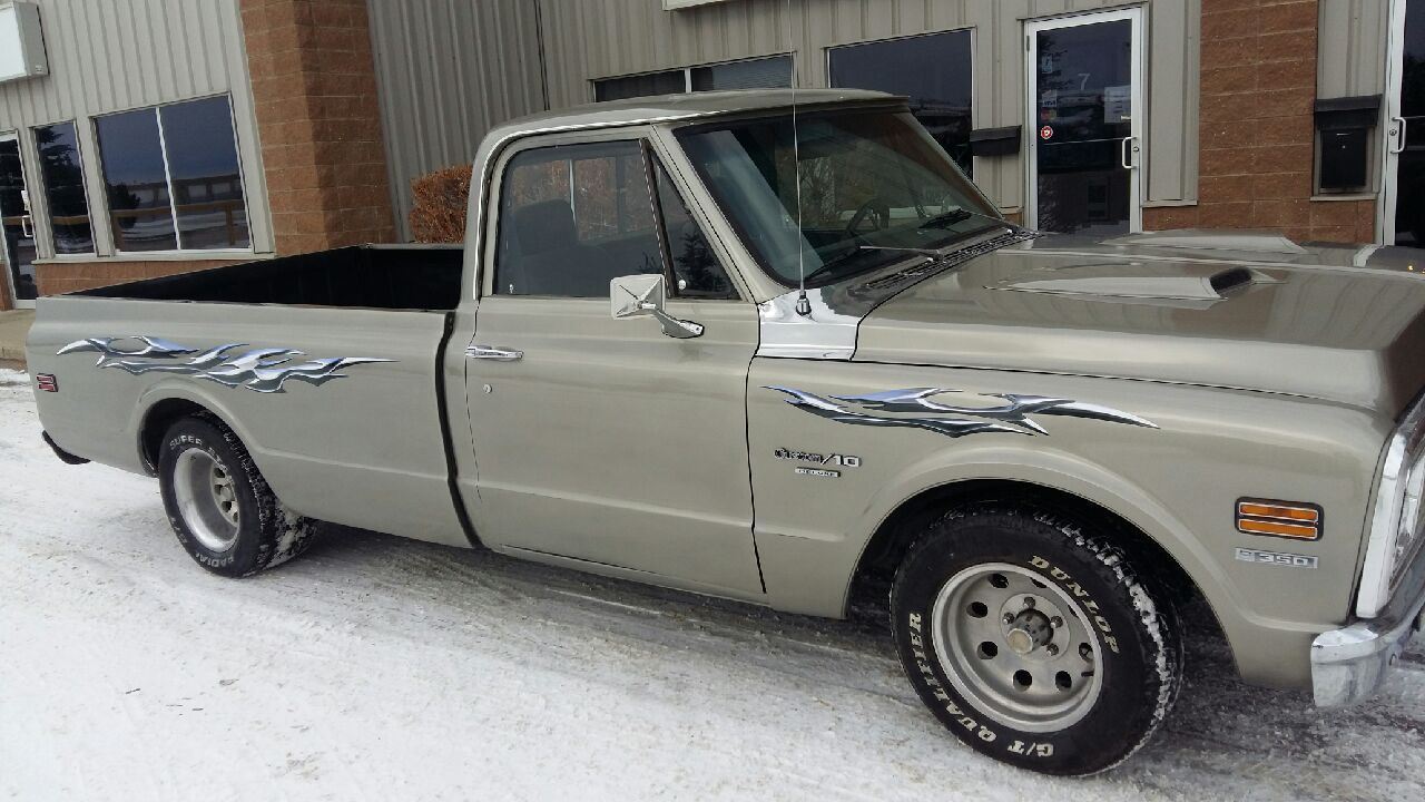 1972 Chevrolet C10 Custom Pickup