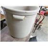 Image 5 : MEDALTA CROCK (10 GAL) *NO CRACKS*