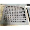 Image 2 : 2 METAL VENTS *14" X 12"*