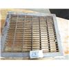 Image 1 : METAL VENT *16" X 14"*
