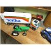 Image 2 : 3 TOYS *TONKA TRUCK/TRAILER (DAMAGE ON FRONT), TOW TRUCK, TRACTOR*
