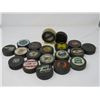 Image 2 : LOT OF 18 PUCKS (NHL & OTHERS)