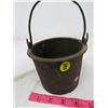 Image 1 : CAST IRON POT (VERY OLD)