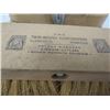 Image 3 : TWIN BRUSH SCRUB BRUSHES