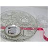 Image 1 : SERVING PLATE (LARGE, GLASS), 2 MATCHING SMALL FRUIT DISHES, SMALL PLATE (GRANDMOTHER VERSE)