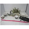 Image 1 : LOT OF ASSORTED (CUPS, FIGURINES, ETC) *DAMAGED*