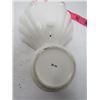 Image 8 : LOT OF ASSORTED (CUPS, FIGURINES, ETC) *DAMAGED*