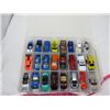 Image 3 : LOT OF 48 HOTWHEEL/MATCHBOX TOYS IN CARRYING CASE