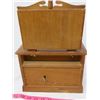 Image 8 : WOODEN MUSICAL JEWELRY BOX (WORKS) *13" X 9½"*