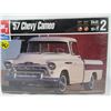 Image 1 : MODEL PLASTIC TRUCK (AMT 1957 CHEVY CAMEO)