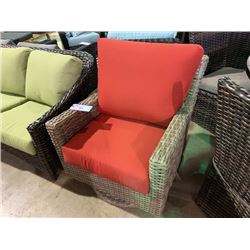 LIGHT BROWN PLASTIC RATTAN OUTDOOR PATIO SWIVEL ARM CHAIR WITH CUSHIONS