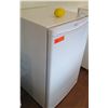 Image 2 : White Danby Mini Refrigerator 20.5"W x 20.5"D x 32"H