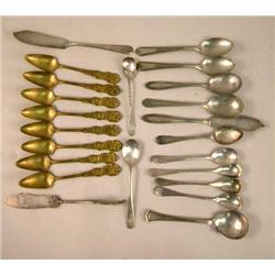 A MISCELLANEOUS GROUP OF STERLING SILVER FLATWARE