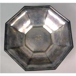 AN R. WALLACE STERLING SILVER OCTAGONAL BOWL