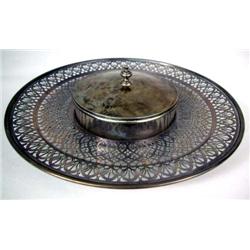 A TIFFANY & CO. MAKERS STERLING SILVER CIRCULAR RETICULATED TRAY WITH CENTER STERLING SILVER LIDDED 