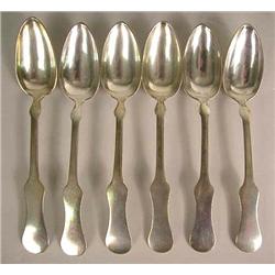 A SET OF SIX CONTINENTAL SILVER FIDDLE-BACK TEASPOONS