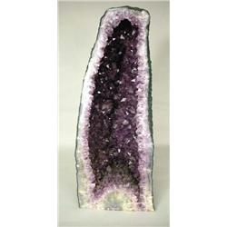 AN AMETHYST CRYSTAL GEODE