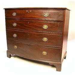 A FEDERAL MAHOGANY BOWFRONT CHEST OF DRAWERS