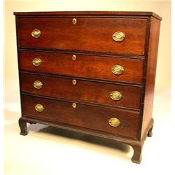 A TRANSITIONAL FEDERAL CHERRYWOOD CHEST OF DRAWERS