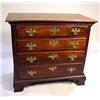 Image 1 : A CHIPPENDALE FIGURED WALNUT CHEST OF DRAWERS