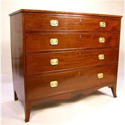 A FEDERAL MAHOGANY CHEST OF DRAWERS