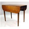 Image 1 : A FEDERAL CHERRYWOOD PEMBROKE TABLE