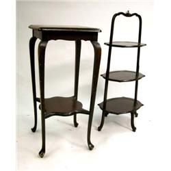 A GEORGIAN STYLE MAHOGANY THREE-TIER STAND