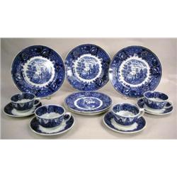 A PARTIAL SET OF BLUE AND WHITE DINNERWARE SERVICE