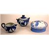Image 1 : A BLUE WEDGWOOD CREAMER AND SUGAR BOWL