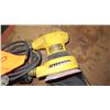 Image 2 : DeWalt Random Orbit Palm Sander 120 V in Carrying Case